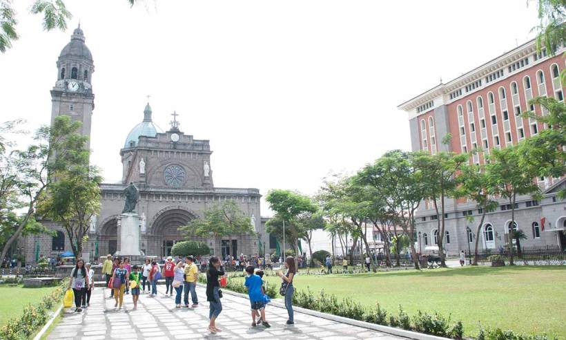 Plaza de Roma, Intramuros